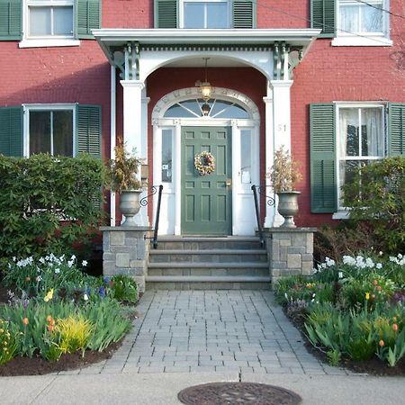 نورث إيست Grape Arbor Bed And Breakfast المظهر الخارجي الصورة