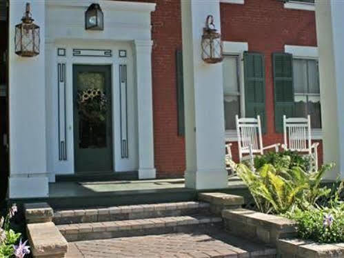 نورث إيست Grape Arbor Bed And Breakfast المظهر الخارجي الصورة